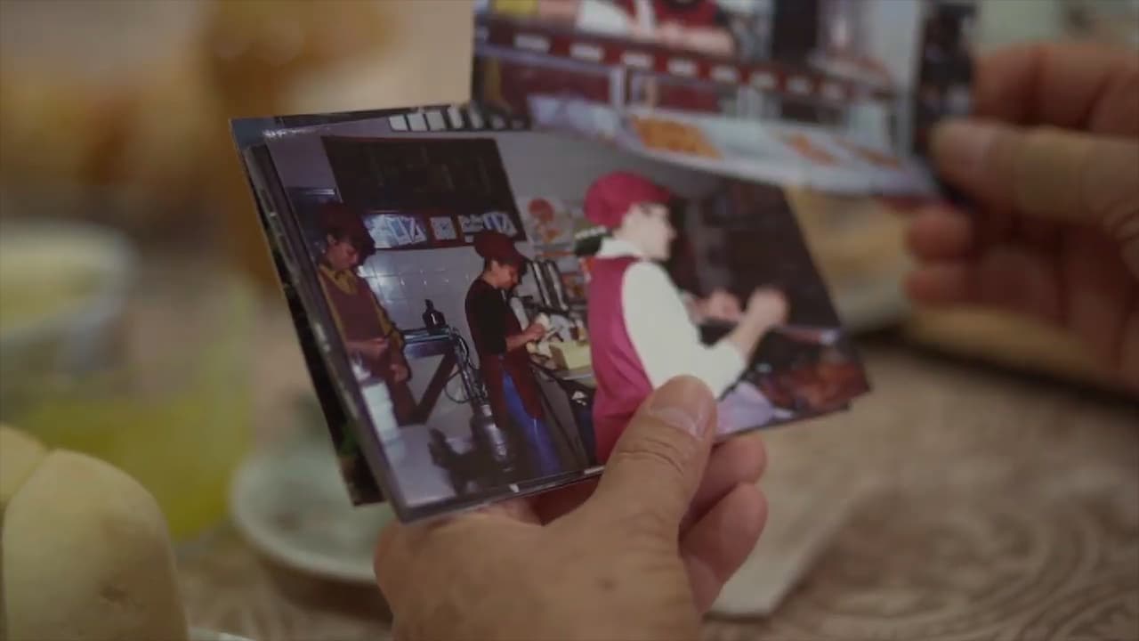 Primeira fornada da padaria